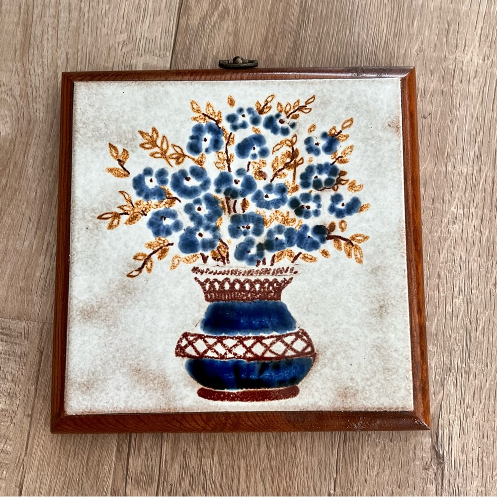 Vintage Wood Framed Floral Tile By Tile Creation Handcrafted By‎ Mel Irvine, Cal